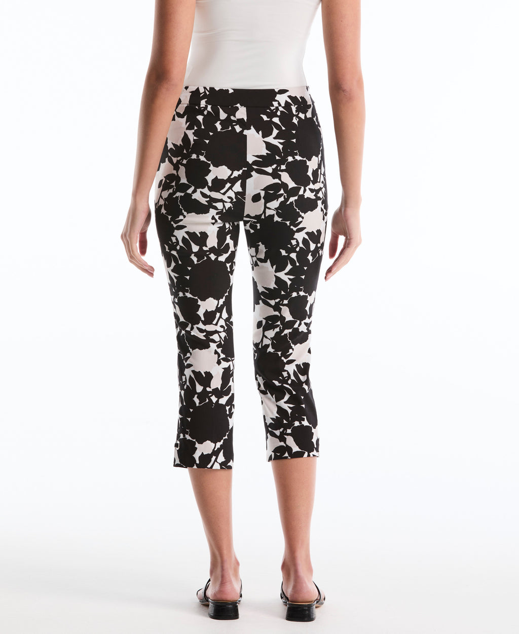 Floral Print Capri With Riveted Vent
